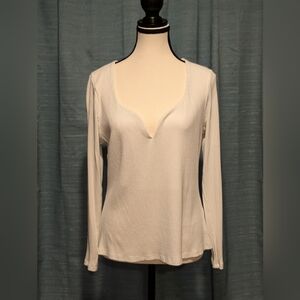 H&M Cream V-Neck Long Sleeve Top